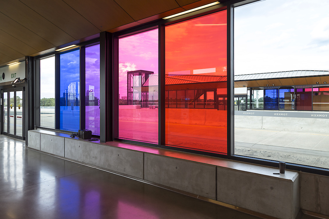 Building Colour, Mississauga MiWay, Tomken station